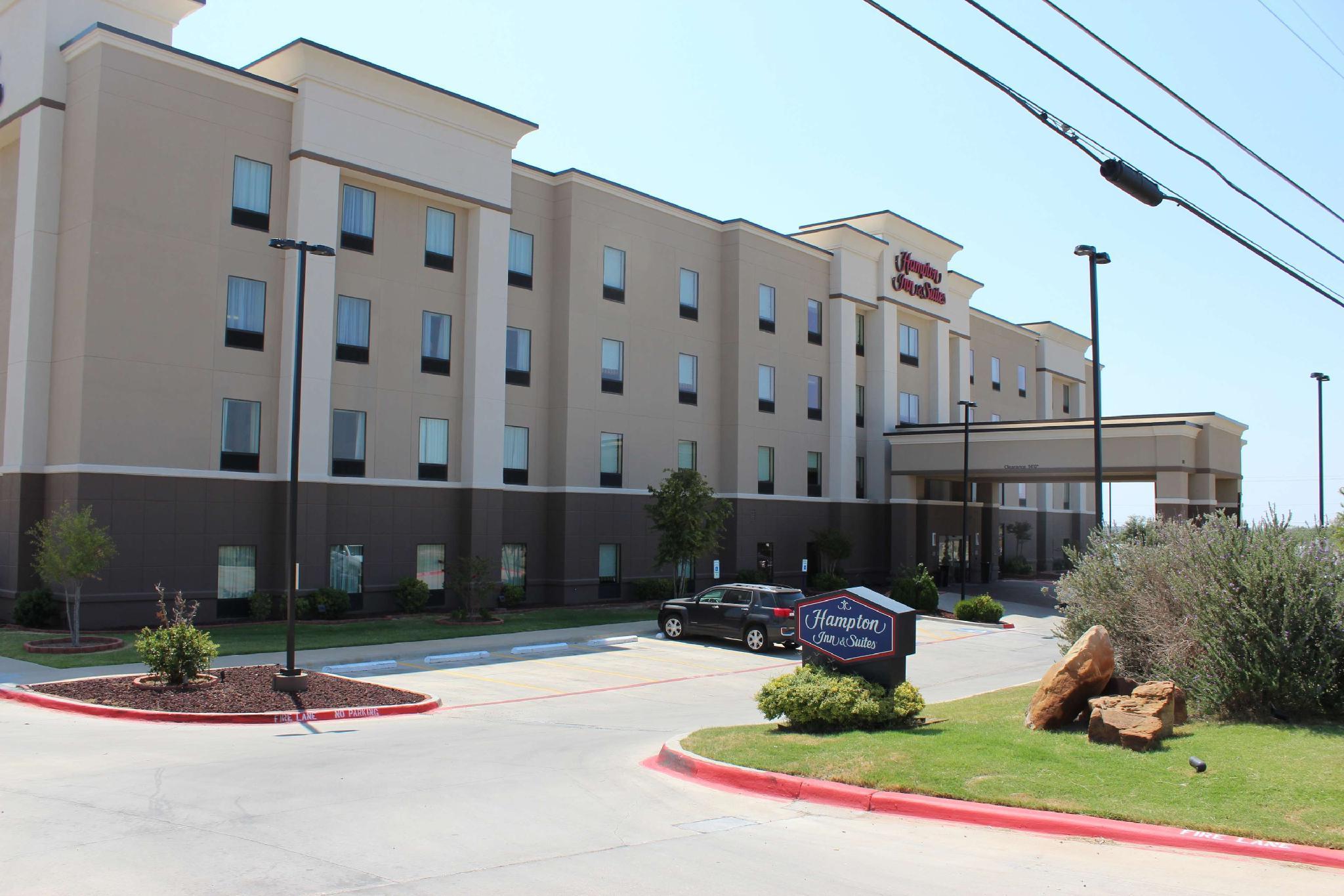 Hampton Inn & Suites Big Spring Exterior photo